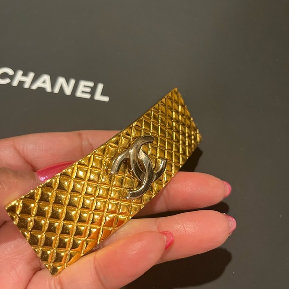 CHANEL Gold and Silver Hair Accessory - Picture 4 of 4